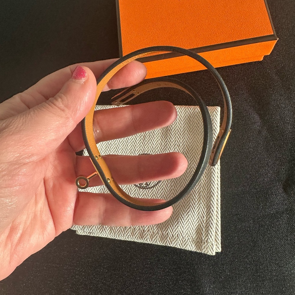 Hermes Black Double Tour Leather Bracelet with Gold Hardware - Picture 7 of 9
